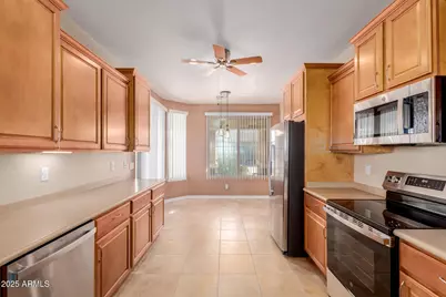 32270 N Echo Canyon Road, San Tan Valley, AZ 85143 - Photo 9