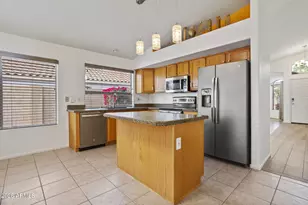 16125 W Latham St, Goodyear, AZ 85338 - Photo 9