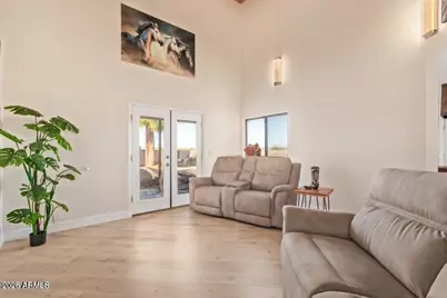 536 W Casa Grande Lakes Boulevard N, Casa Grande, AZ 85122 - Photo 3