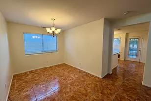 13590 W Desert Flower Dr, Goodyear, AZ 85395 - Photo 9