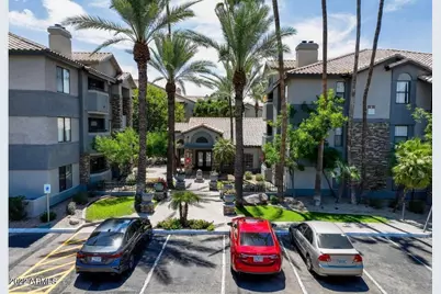 2025 E Campbell Avenue #Apt 203, Phoenix, AZ 85016 - Photo 3