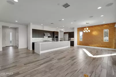 1552 N 68th Place, Scottsdale, AZ 85257 - Photo 3