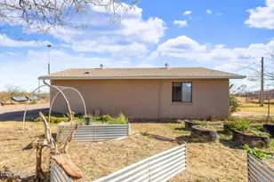 2271 N Sands Ranch Rd, Huachuca City, AZ 85616 - Photo 25