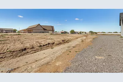 19707 E Happy Road, Queen Creek, AZ 85142 - Photo 39