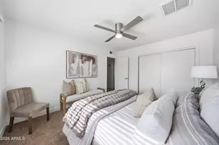 10037 W Cumberland Dr, Sun City, AZ 85351 - Photo 11