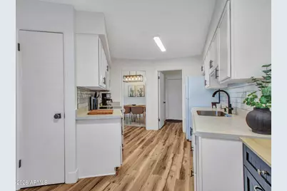 10918 W Coggins Drive, Sun City, AZ 85351 - Photo 19