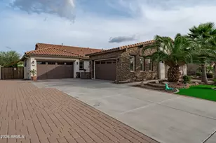 42187 N Via Cienna Valley, San Tan Valley, AZ 85140 - Photo 11