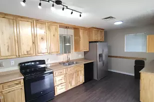 1281 S Delaware Dr, Apache Junction, AZ 85120 - Photo 9