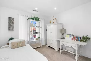 1633 E Lakeside Dr, Gilbert, AZ 85234 - Photo 13