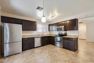 15736 W Post Dr, Surprise, AZ 85374 - Photo 9