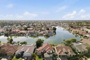 1349 E Catamaran Dr, Gilbert, AZ 85234 - Photo 1