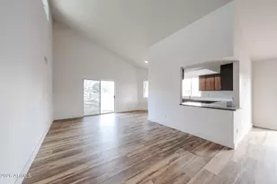 7721 E Valley Vista Ln, Scottsdale, AZ 85250 - Photo 9