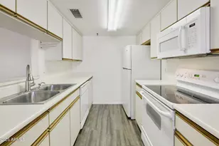 756 E Joan D Arc Ave, Phoenix, AZ 85022 - Photo 25