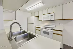 756 E Joan D Arc Ave, Phoenix, AZ 85022 - Photo 23