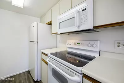 756 E Joan D Arc Avenue, Phoenix, AZ 85022 - Photo 13