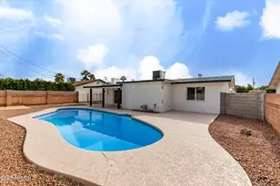 1228 E Broadmor Dr, Tempe, AZ 85282 - Photo 31