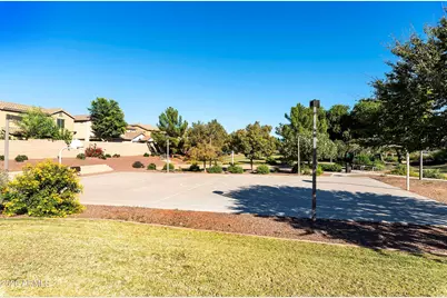 15158 N 145th Lane, Surprise, AZ 85379 - Photo 37