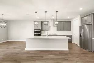 15854 W El Cortez Pl, Surprise, AZ 85387 - Photo 9