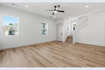 114 W Holcomb Lane, Phoenix, AZ 85003 - Photo 7