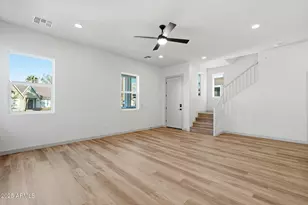 114 W Holcomb Ln, Phoenix, AZ 85003 - Photo 7