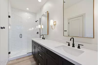 114 W Holcomb Lane, Phoenix, AZ 85003 - Photo 33