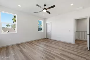 114 W Holcomb Ln, Phoenix, AZ 85003 - Photo 29