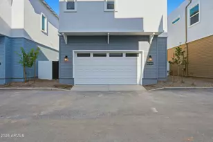 110 W Holcomb Ln, Phoenix, AZ 85003 - Photo 5