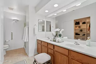 4202 E Broadway Rd, Mesa, AZ 85206 - Photo 27