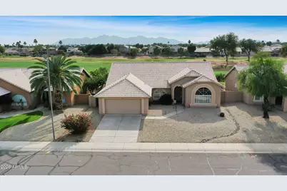 13297 W Wilshire Drive, Goodyear, AZ 85395 - Photo 3