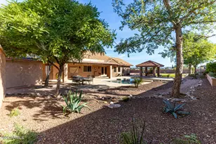 553 E Mesa Vista Ln, Mesa, AZ 85203 - Photo 3