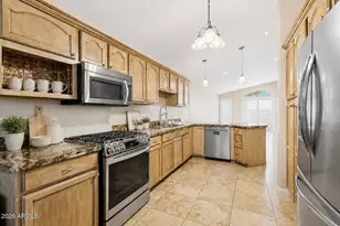 20238 N 9th St, Phoenix, AZ 85024 - Photo 11