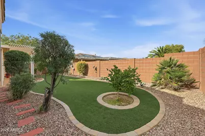 14866 W Medinah Court, Surprise, AZ 85374 - Photo 43