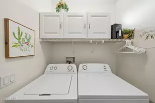 14866 W Medinah Ct, Surprise, AZ 85374 - Photo 37