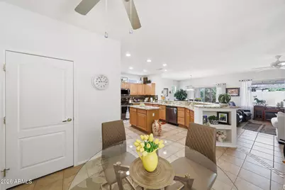 14866 W Medinah Court, Surprise, AZ 85374 - Photo 15