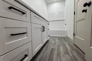 935 Buckboard Ln, Saint Johns, AZ 85936 - Photo 13