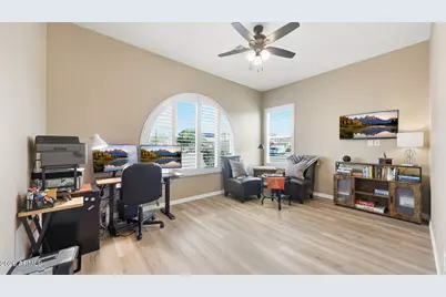 18309 W Thistle Landing Drive, Goodyear, AZ 85338 - Photo 15