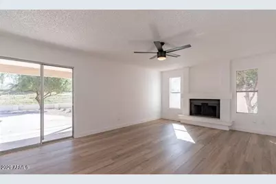 11417 W Orange Blossom Lane, Avondale, AZ 85392 - Photo 11