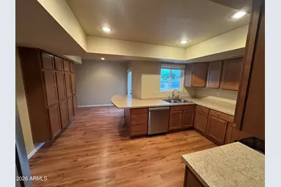 10355 W Prairie Hills Circle, Sun City, AZ 85351 - Photo 11