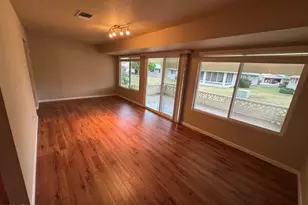 10355 W Prairie Hills Cir, Sun City, AZ 85351 - Photo 17