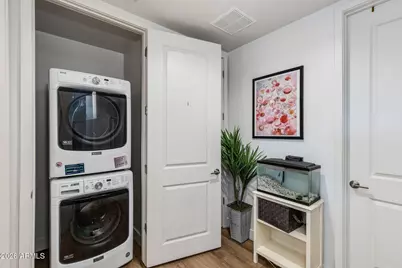 3131 N Central Avenue #5002, Phoenix, AZ 85012 - Photo 11