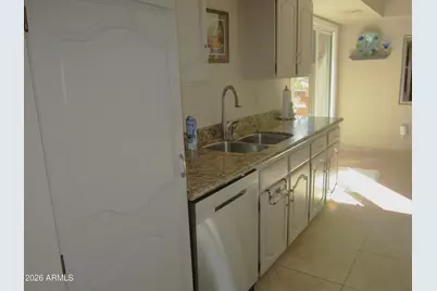 4303 E Cactus Road #423, Phoenix, AZ 85032 - Photo 5