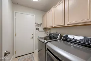 8114 E Theresa Dr, Scottsdale, AZ 85255 - Photo 21