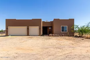 25535 W Hunter Dr, Wittmann, AZ 85361 - Photo 17