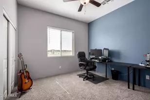 25535 W Hunter Dr, Wittmann, AZ 85361 - Photo 29