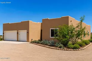 25535 W Hunter Dr, Wittmann, AZ 85361 - Photo 3