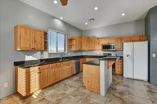 25535 W Hunter Dr, Wittmann, AZ 85361 - Photo 5