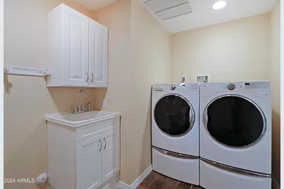 8201 E Montecito Avenue, Scottsdale, AZ 85251 - Photo 23