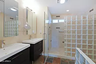 8201 E Montecito Ave, Scottsdale, AZ 85251 - Photo 21