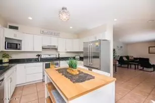 2065 E Cairo Dr, Tempe, AZ 85282 - Photo 13