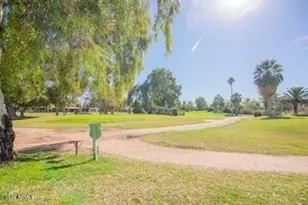 2065 E Cairo Dr, Tempe, AZ 85282 - Photo 5